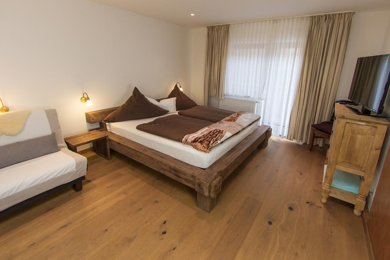 Hotel Alpenblick Riedering Экстерьер фото