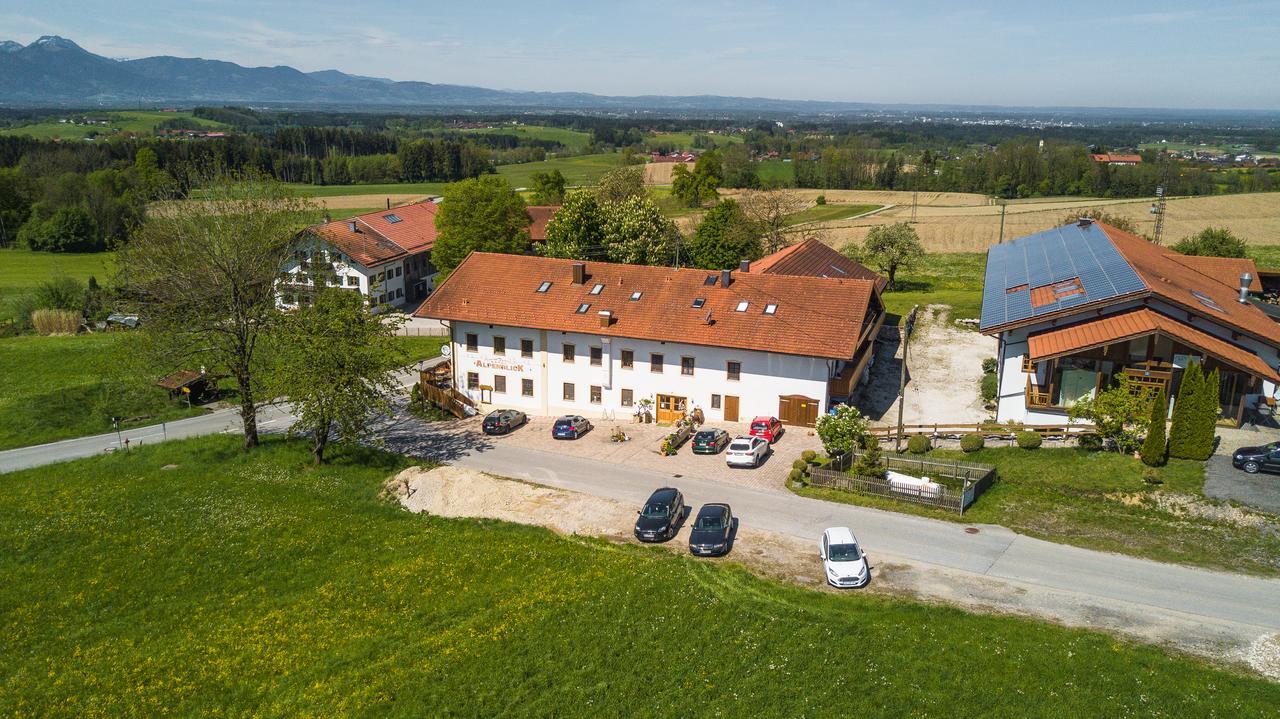 Hotel Alpenblick Riedering Экстерьер фото